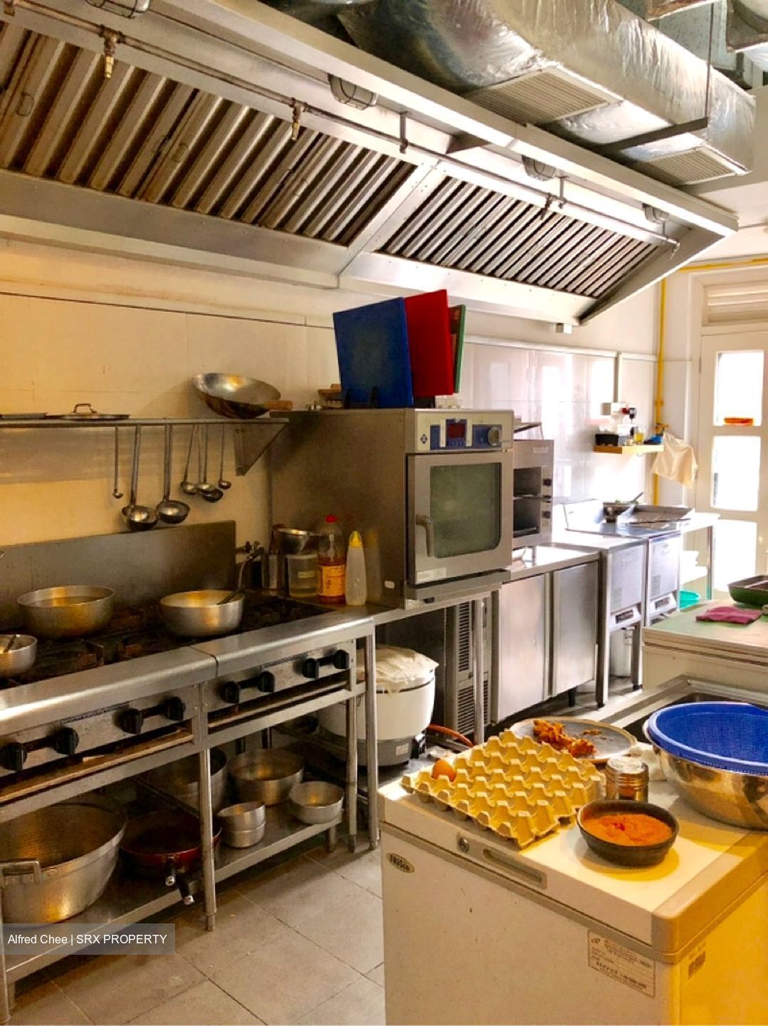 Telok Ayer Conservation Area (D1), Shop House #611470061